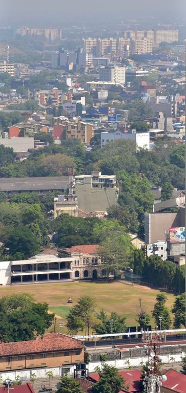 SkyLounge Apartment Colombo Exterior foto